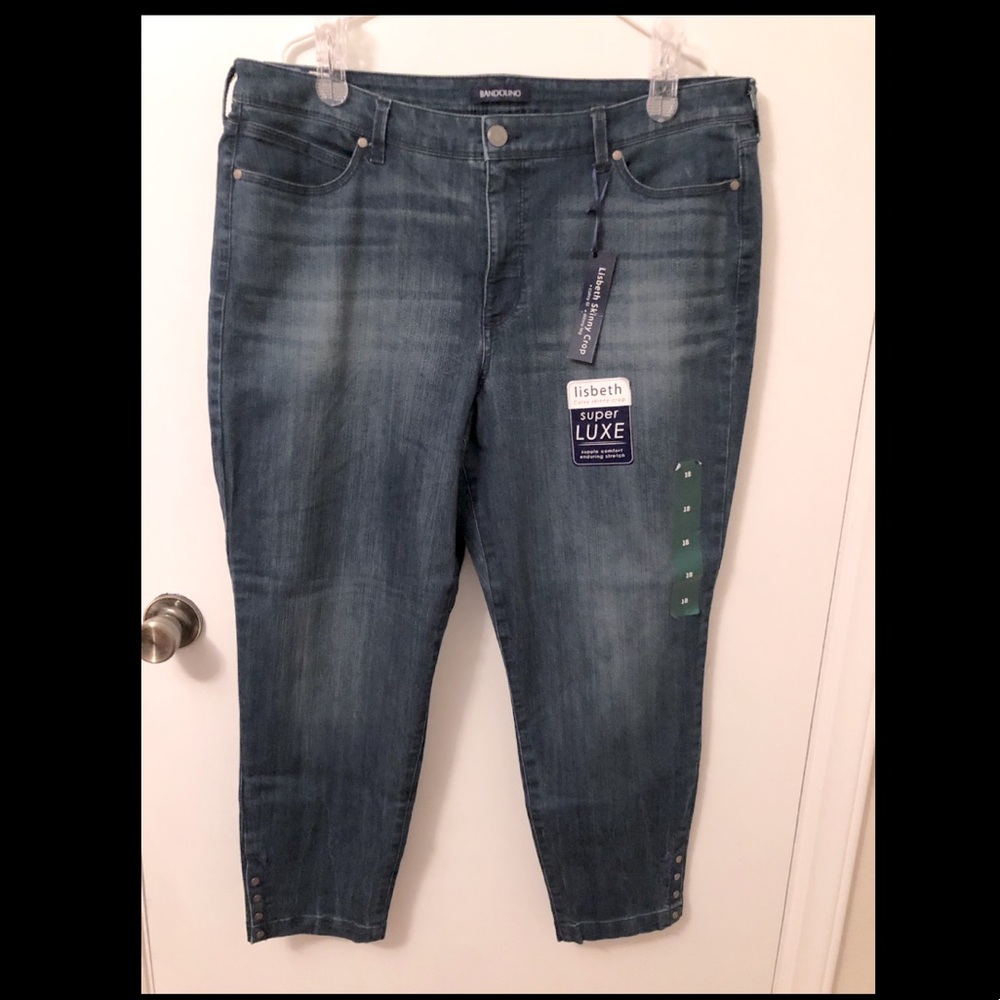 Bandolino Lisbeth Skinny Crop Jeans NWT